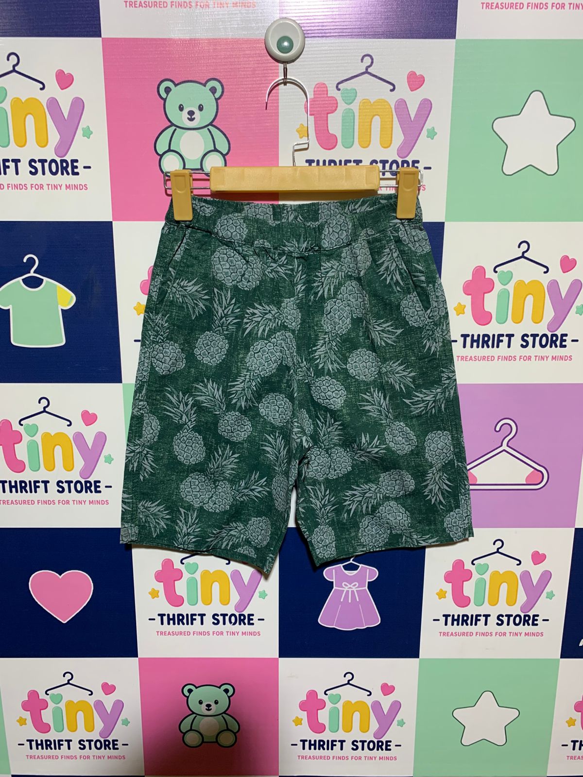 Uniqlo Boys Forest Green "Tropical Pineapple" Print Shorts - Size Estimated Age 10 Years AB1