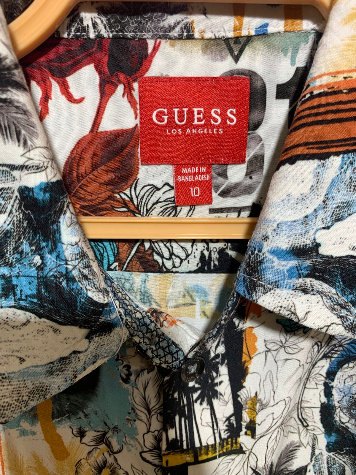 GUESS Boys Multicolor "Street Art & Palm" Graphic Short Sleeve Button-Down Shirt - Size Estimated Age 10 Years AB1
