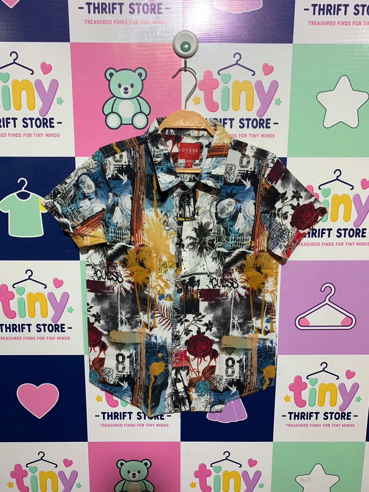 GUESS Boys Multicolor "Street Art & Palm" Graphic Short Sleeve Button-Down Shirt - Size Estimated Age 10 Years AB1