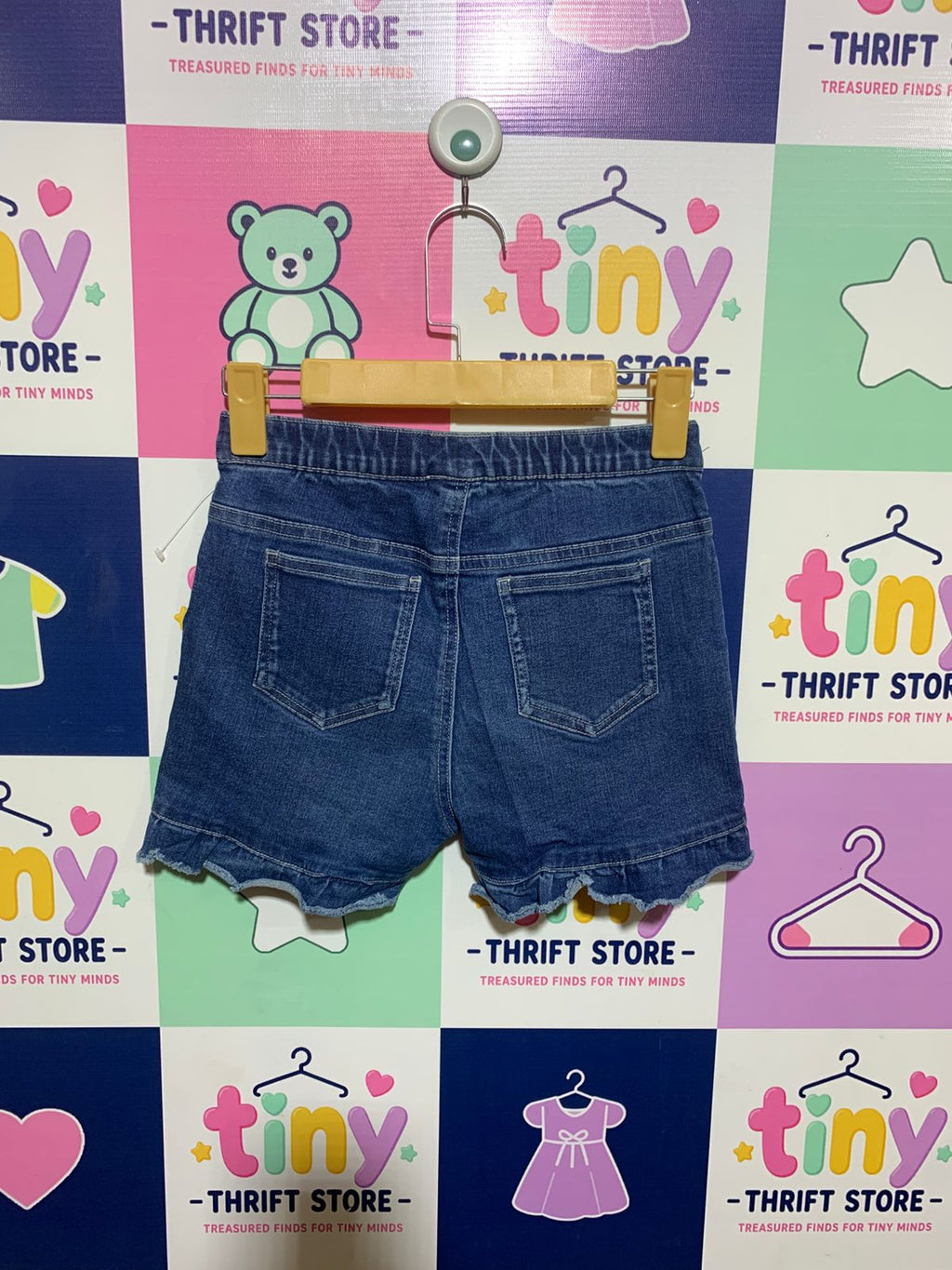 365 Kids from Garanimals Girls Dark Wash Denim Shorts with Rainbow Sequin Side Stripes - Size Estimated Age 10 Years AB1