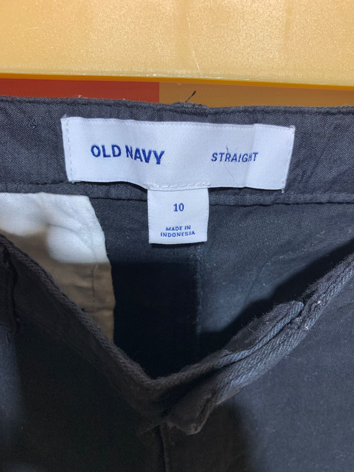 Old Navy Boys Black Straight Built-In Flex Chino Pants - Size Estimated Age 10 Years AB1