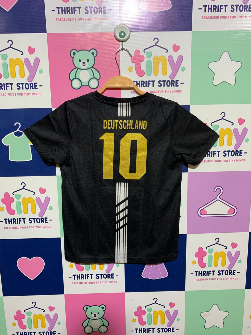Deutschland Boys Black "10" Graphic Short Sleeve Sports Jersey - Size Estimated Age 8-10 Years AB1