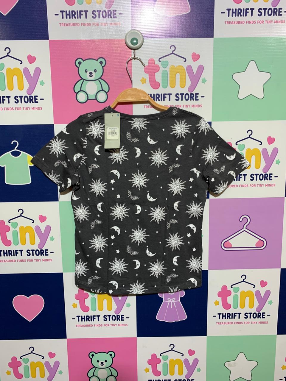 Primark Girls Charcoal Grey Celestial "Sun & Moon" Graphic Tee - Size Estimated Age 9-10 Years AB1