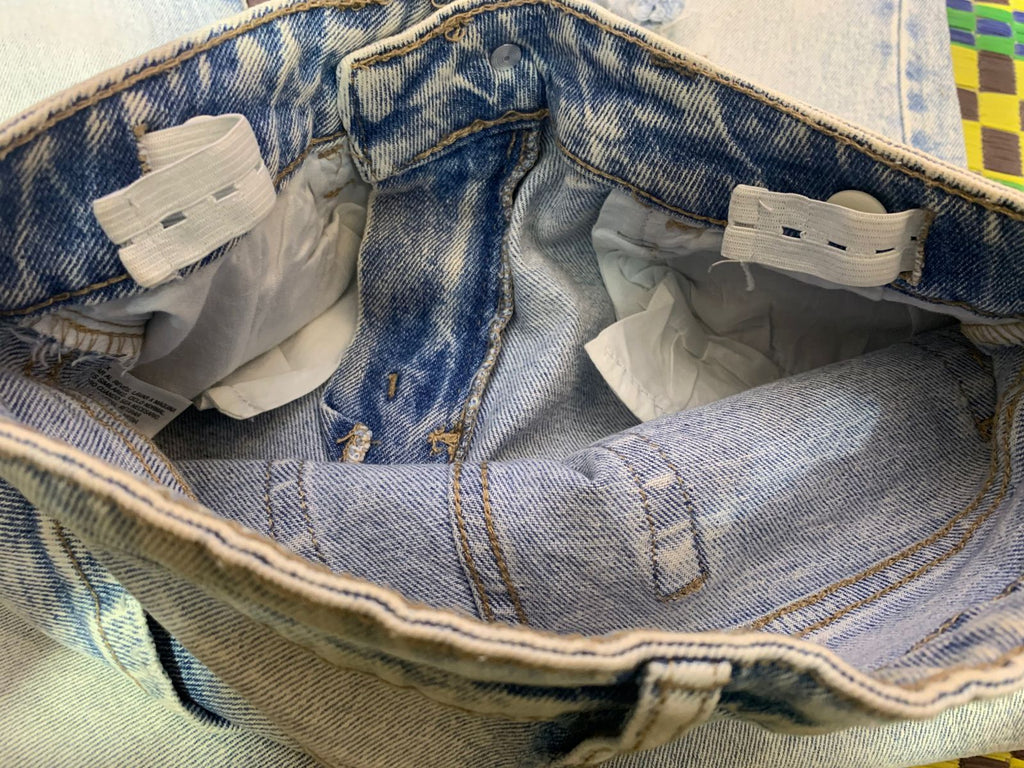 Art Class Girls Wide-Leg Light Wash Distressed Denim Jeans - Size Estimated Age 10 Years AB1