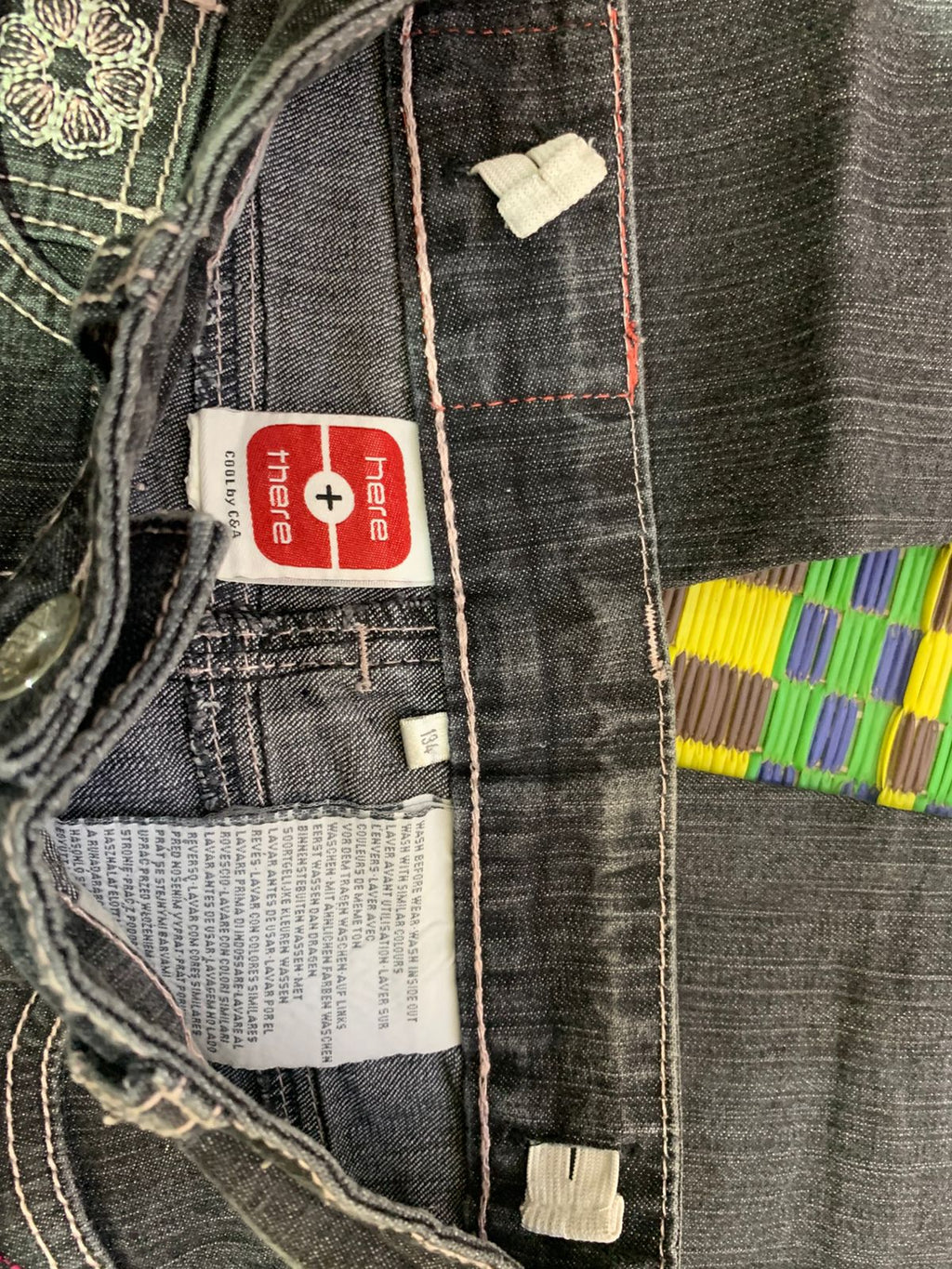 Here + There Girls Charcoal Grey Floral Embroidered "Cool by C&A" Slim Jeans - Size Estimated Age 8-9 Years AB1
