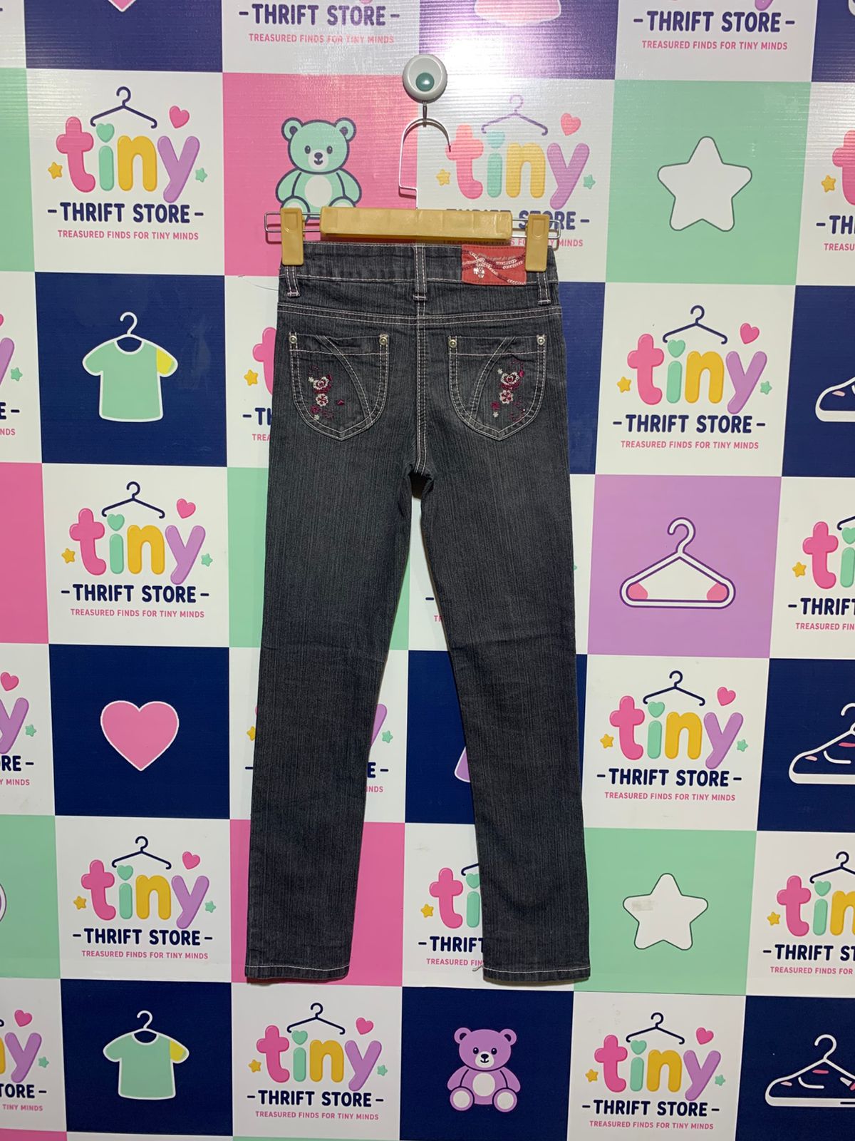 Here + There Girls Charcoal Grey Floral Embroidered "Cool by C&A" Slim Jeans - Size Estimated Age 8-9 Years AB1