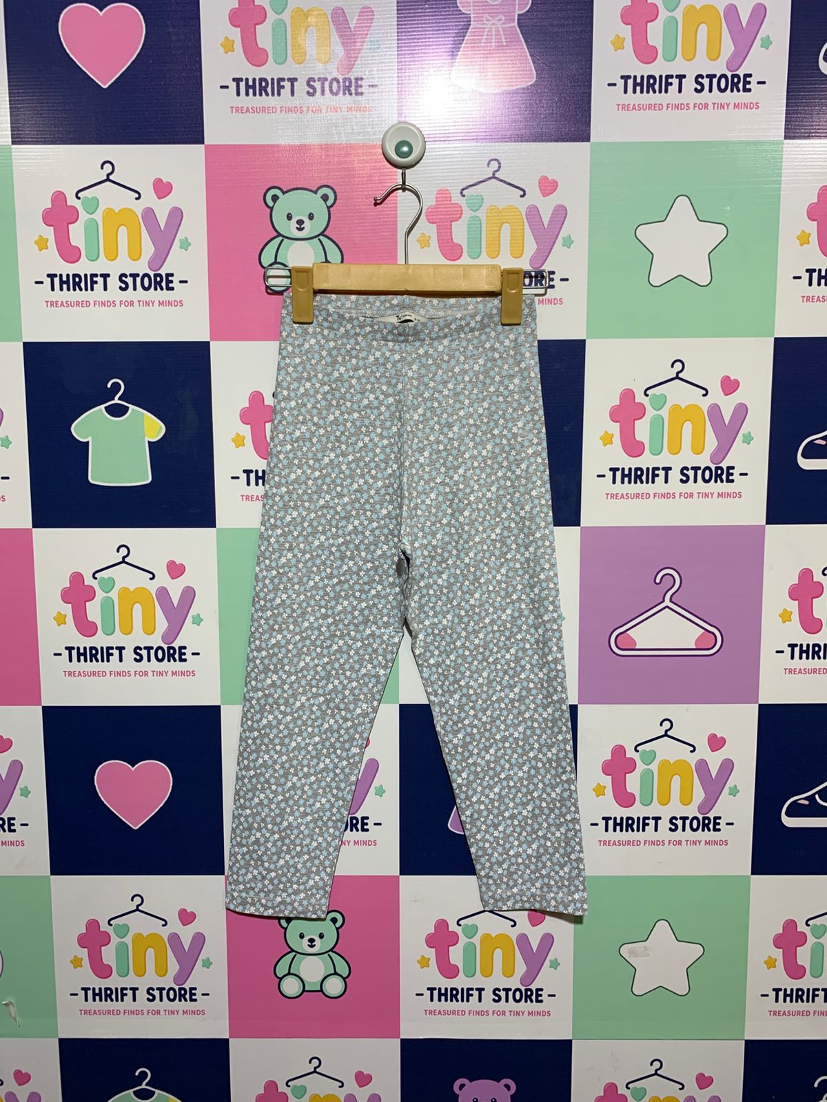 Tu Woman Grey Heather Blue & White Ditsy Floral Cropped Leggings - Size 8-10 AB1