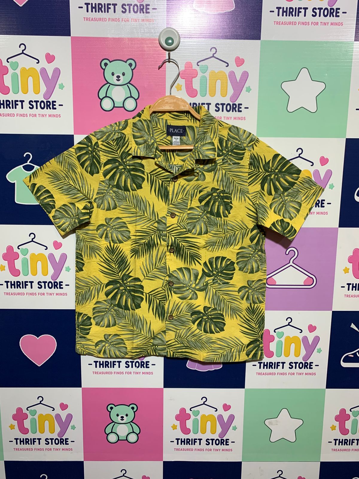 The Children's Place Boys Mustard Yellow "Tropical Palm & Monstera" Short Sleeve Button-Down - Size Estimated Age 10-12 AB1
