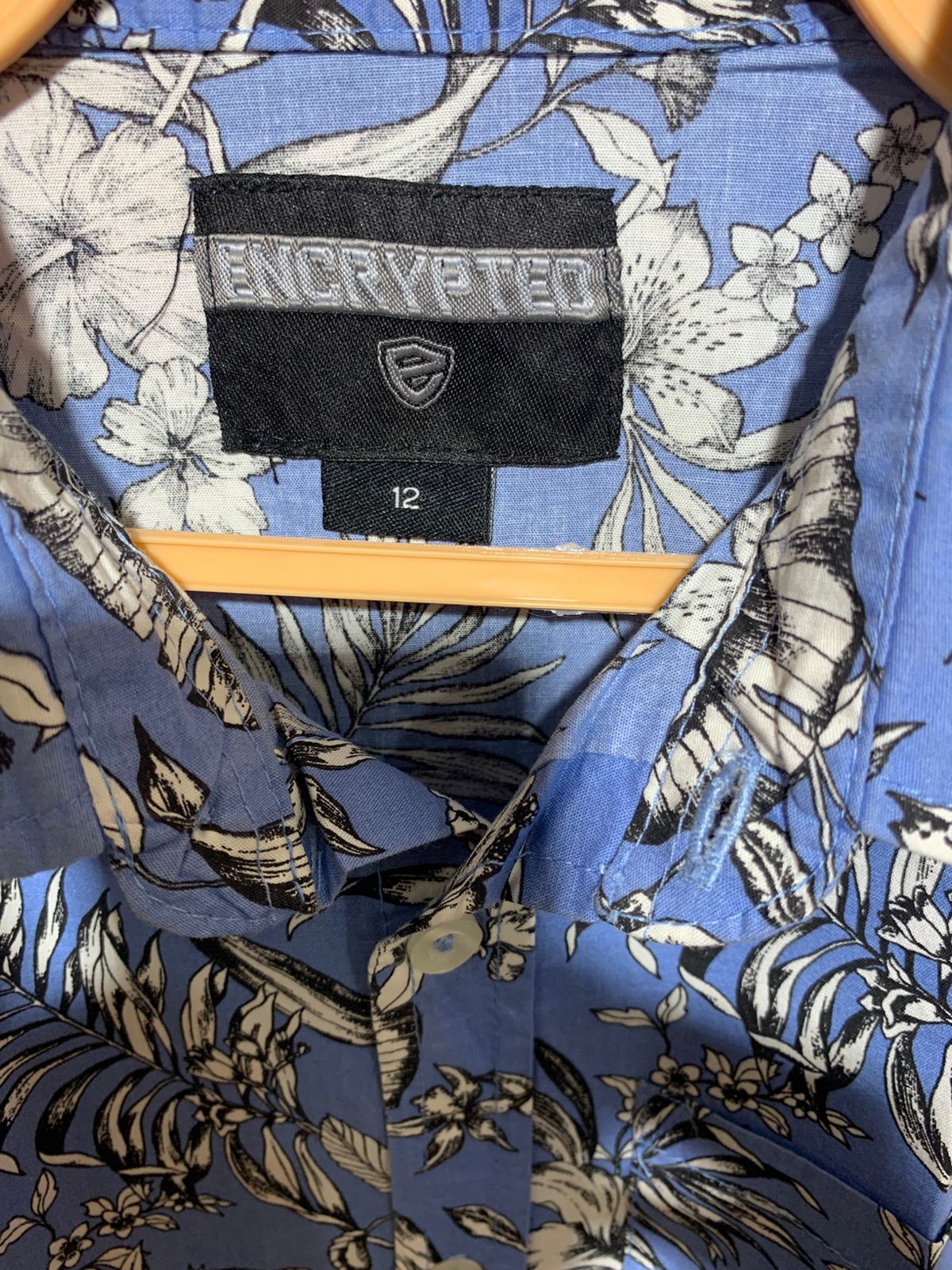 Encrypted Boys Periwinkle Blue "Tropical Hibiscus & Fern" Short Sleeve Button-Down - Size Estimated Age 12 AB1