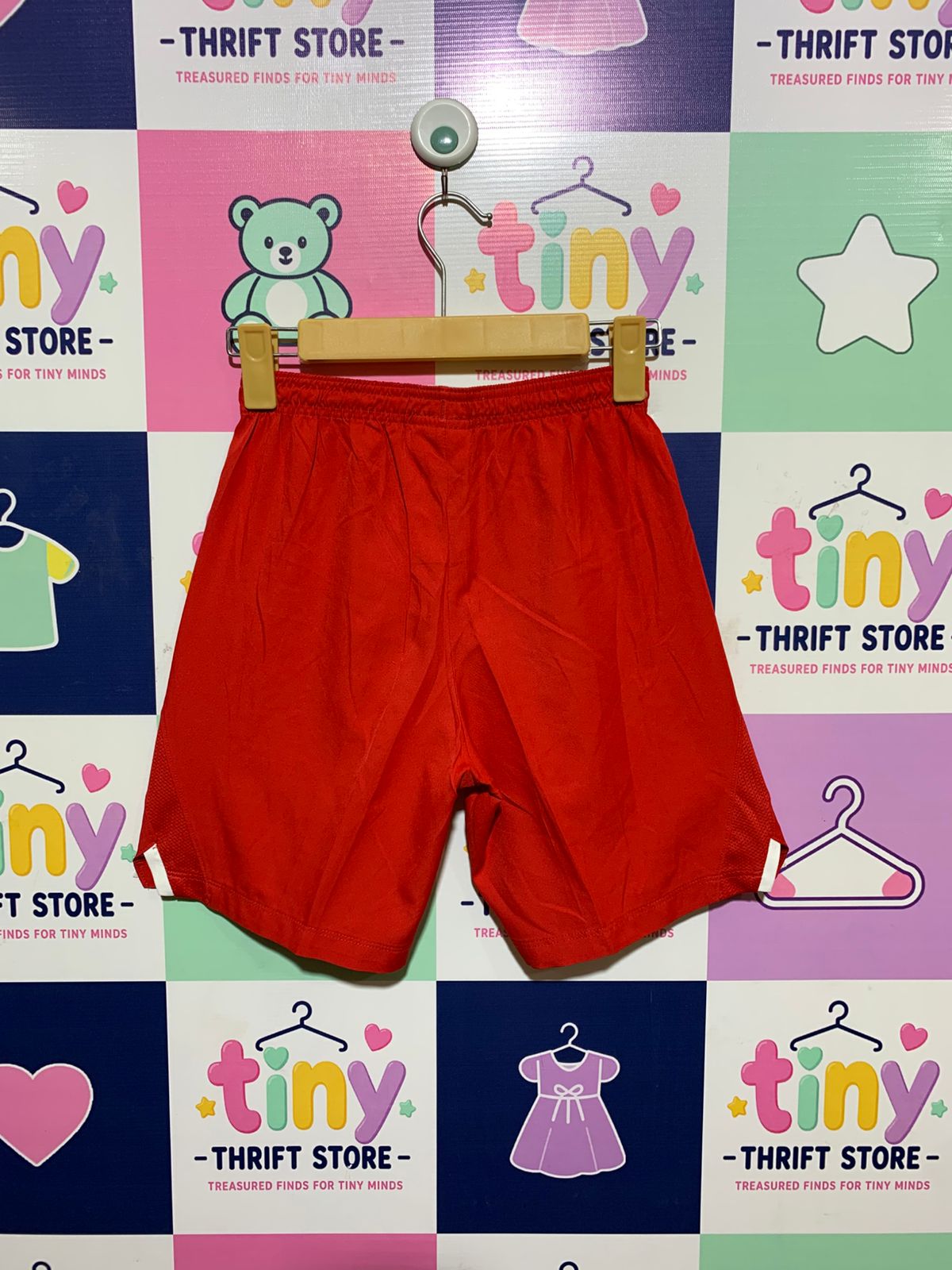 Nike Boys Red Dri-FIT Athletic Shorts with Number 3 Graphic - Size Medium (10-12 YRS) AB1