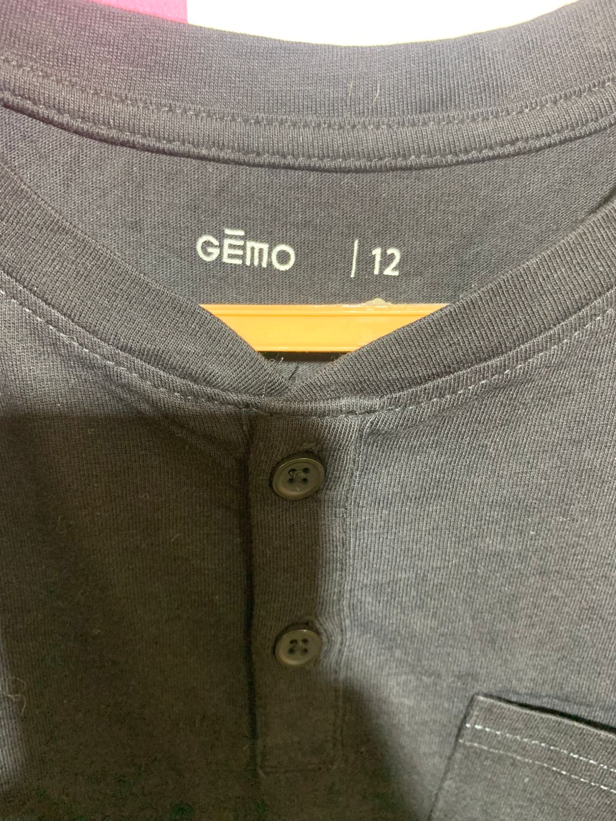 Gémo Boys Charcoal Grey Short Sleeve Henley Tee with Pocket - Size Estimated Age 12 Years AB1