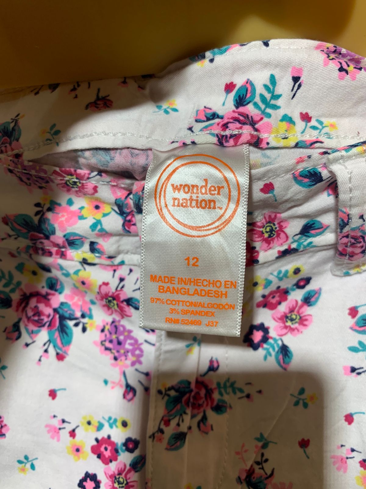 Wonder Nation Girls White Vibrant Floral Print Denim Shorts - Size Estimated Age 10-12 Years AB1