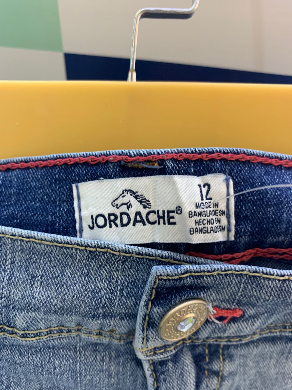 Jordache Girls Medium Wash Floral Embroidered Frayed Denim Shorts – Size 12 (Est. Age 9-10Y) AB1