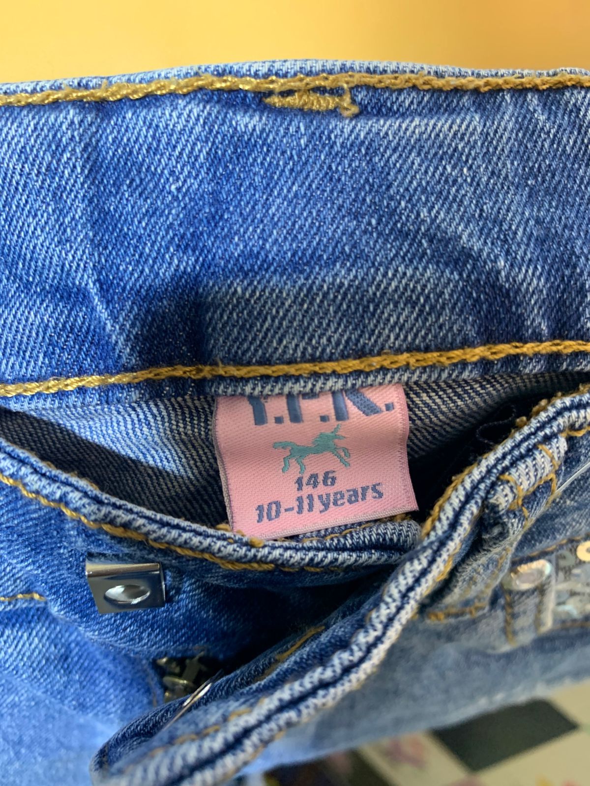 TITLE: Y.F.K. Girls Denim Sequined Frayed Shorts – Size 10-11 Years (146 cm) AB1