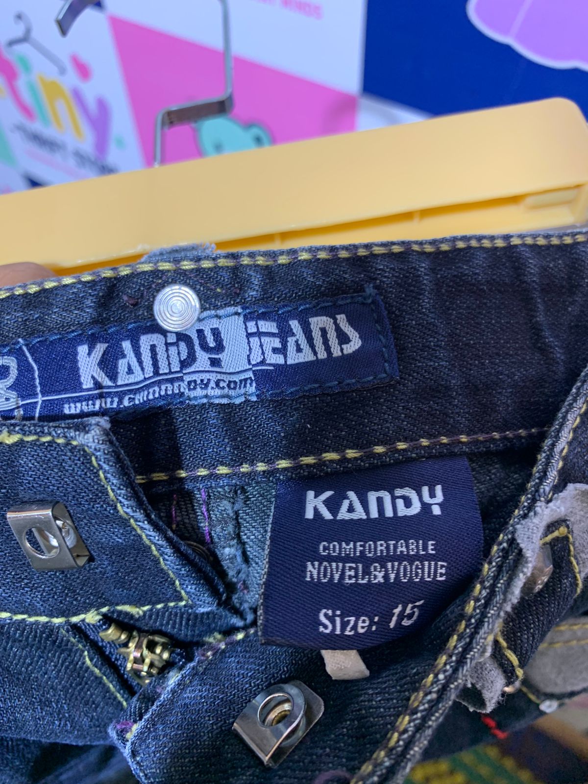 Kandy Jeans Girls Embellished Dark Wash Distressed Denim Pants - Size 15 Estimated Age 11-12 Years AB1