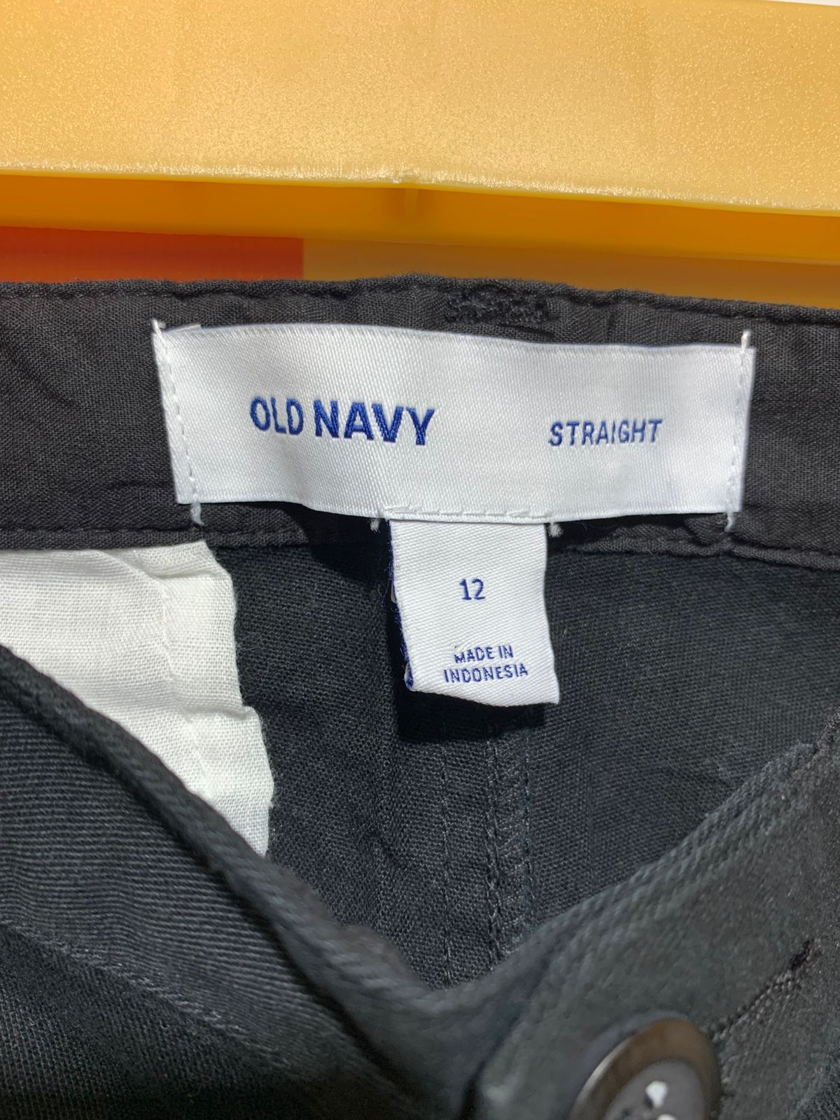 Old Navy Boys Classic Black Straight-Leg Chino Pants - Size 12 (Estimated Age 11-12Y) AB1