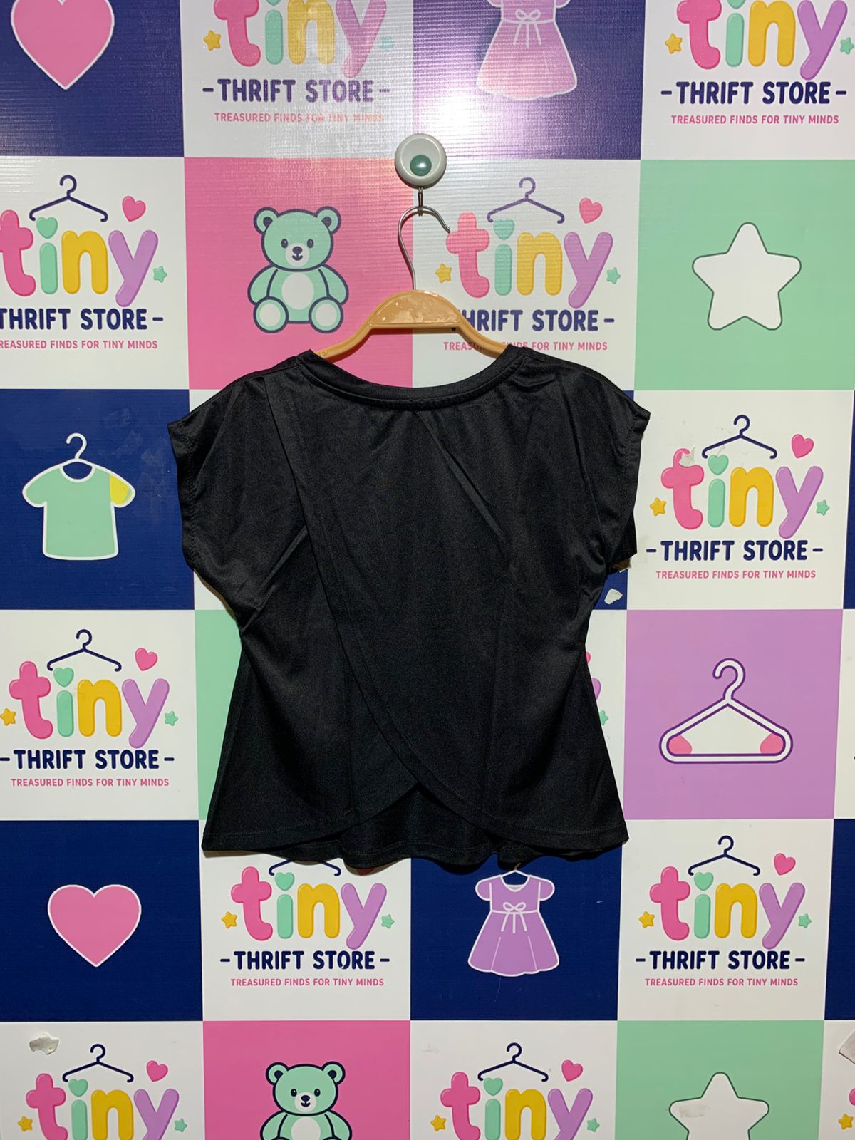 XOXO Sport Girls Black "Just That Fast" Activewear Cross-Back Tee - Size Estimated Age 10-12 Years AB1