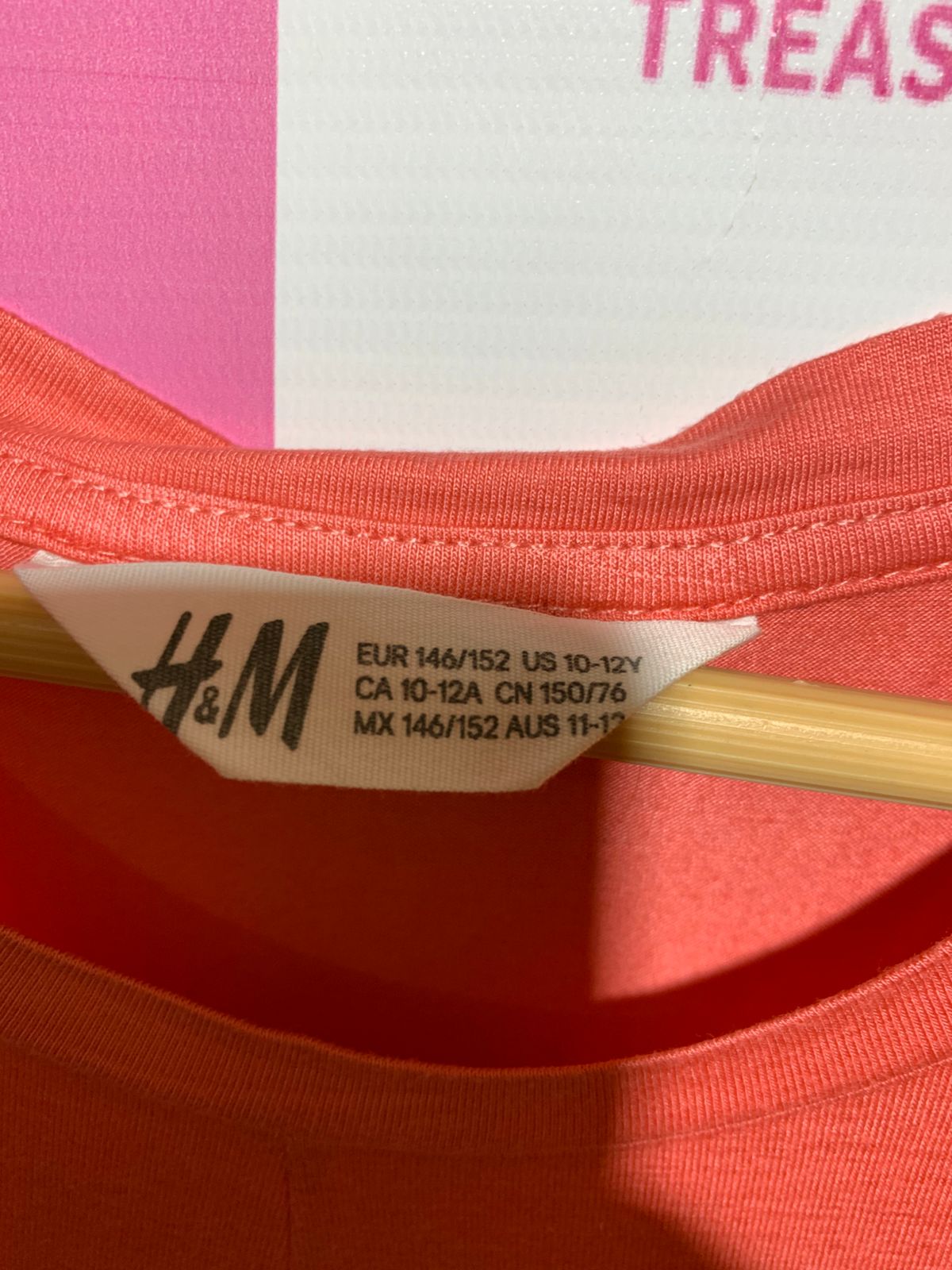 H&M Girls Coral Peach Front Twist Short Sleeve Tee - Size Estimated Age 10–12 Years AB1