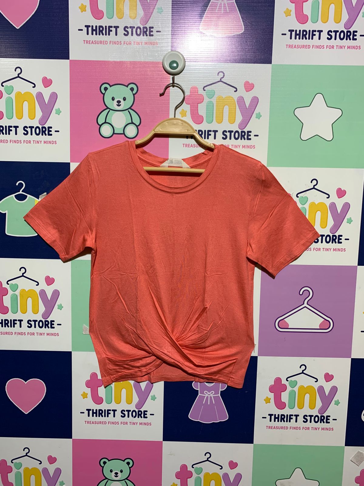 H&M Girls Coral Peach Front Twist Short Sleeve Tee - Size Estimated Age 10–12 Years AB1