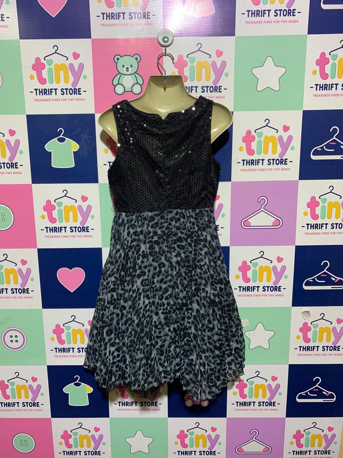 Bloome de Jeune Fille Girls Black Sequin & Grey Leopard Print Pleated Party Dress - Size 12 (Estimated Age 11-12 Years) AB1