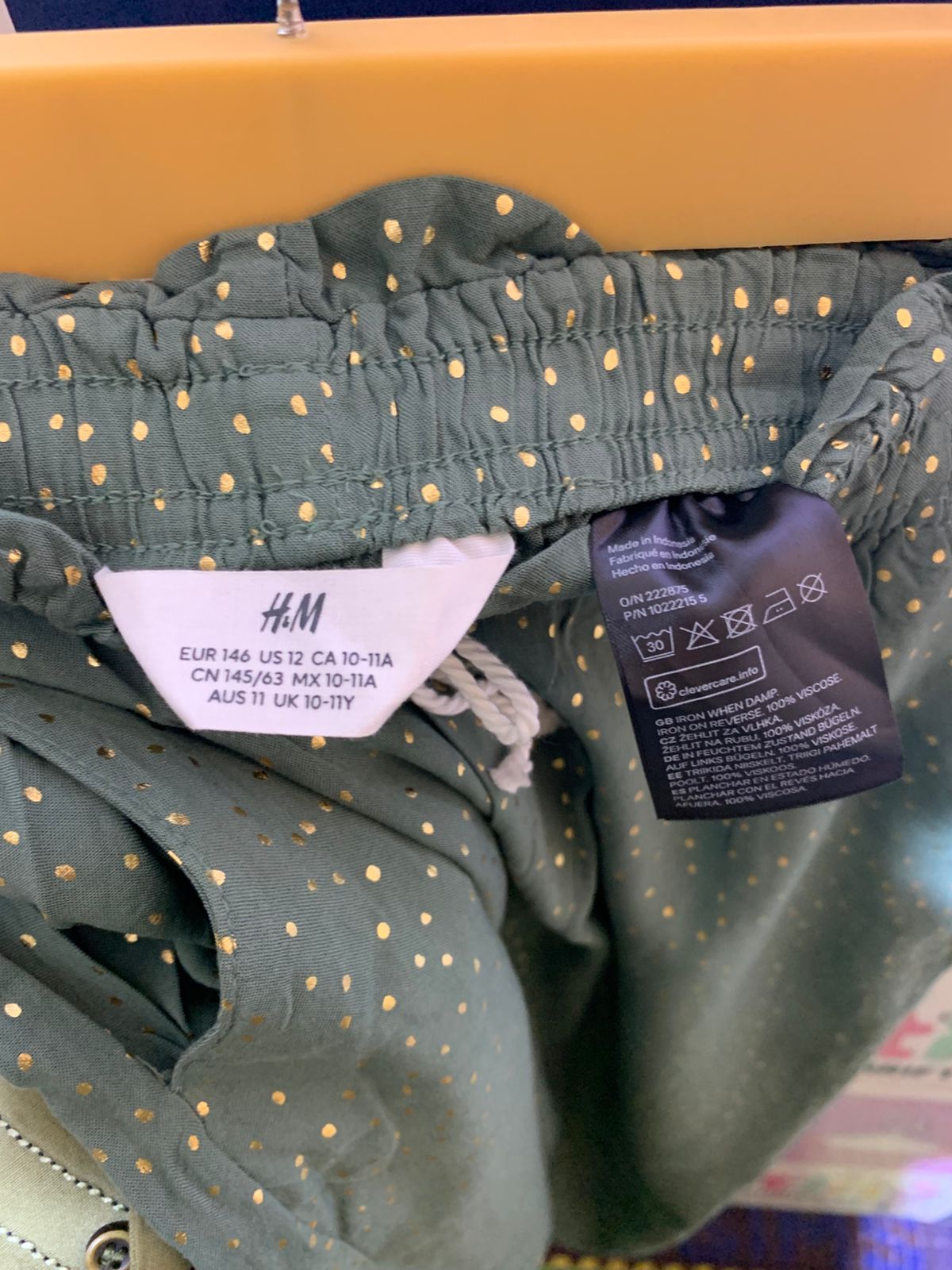 H&M Girls Sage Green Gold Foil Polka Dot Jogger Pants - Size 10-11Y AB1