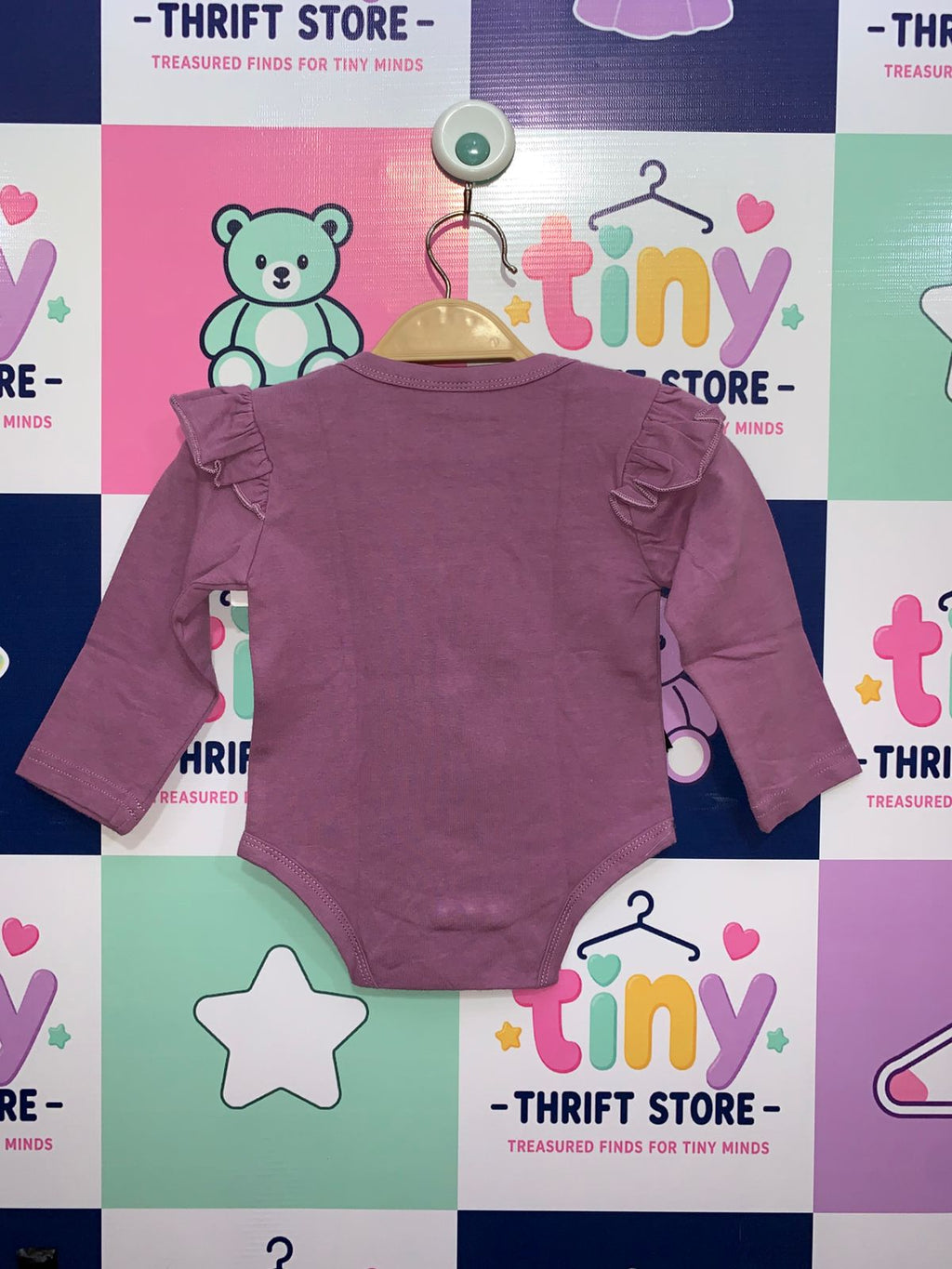 Goodwill Long Sleeve Ruffle Baby Onesie - "Daddy's Girl & Mommy's World" Purple Bodysuit (0-3 Months) AB1
